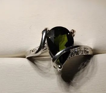 Tourmaline verdelite, sur bague argent 925